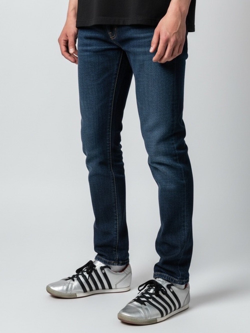 K-Swiss Silver and Black stripe Y2K sneakers size 10